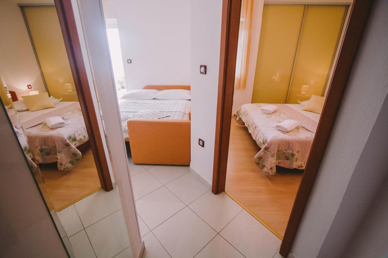 Apartments Jasna Podstrana Kültér fotó