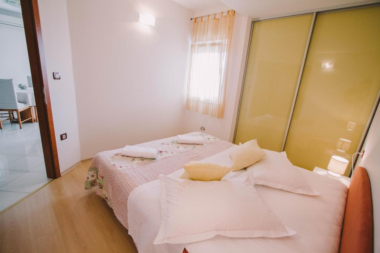 Apartments Jasna Podstrana Kültér fotó